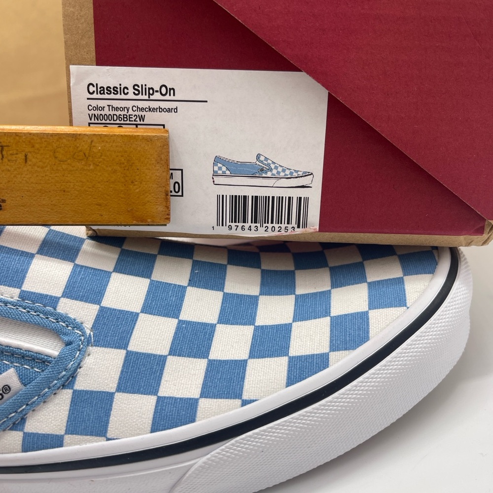 Vans Men’s Blue White Checkered Classic Slip-On
Color Theory Checkerboard - Picture 9 of 16